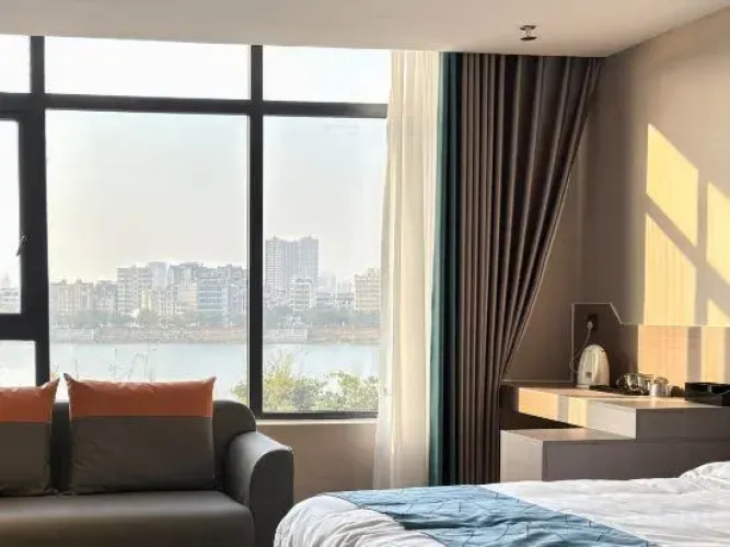 Binjiang Hotel