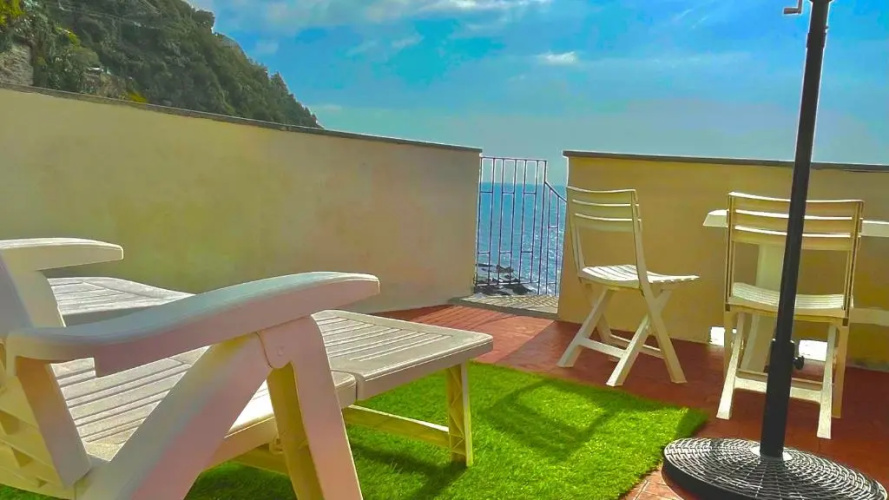 3Terrazzi Apartment on Sea