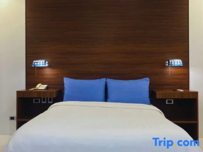Double Junior Suite with street view