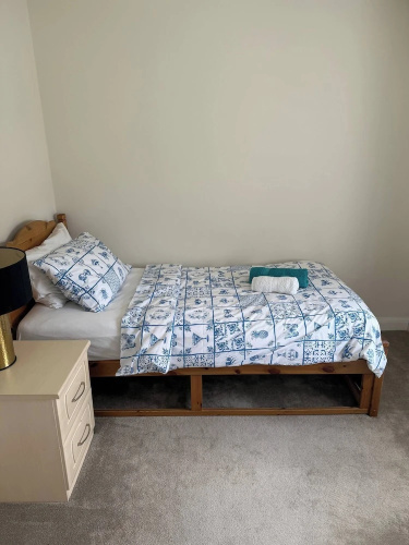 Comfortable 5 - Guest Abode - In Quiet Village
