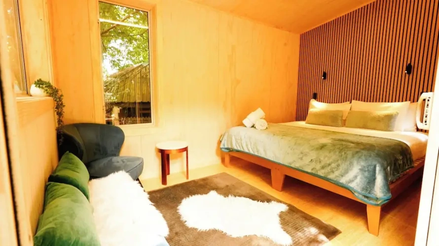 Comfort room
