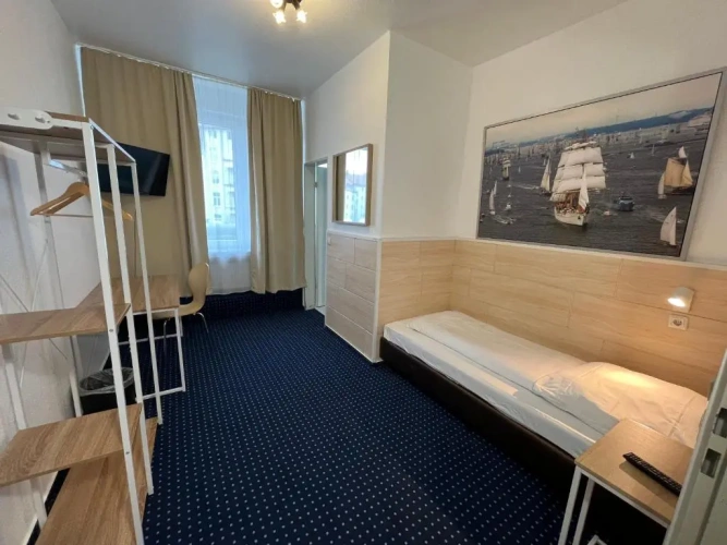 Standard Single room