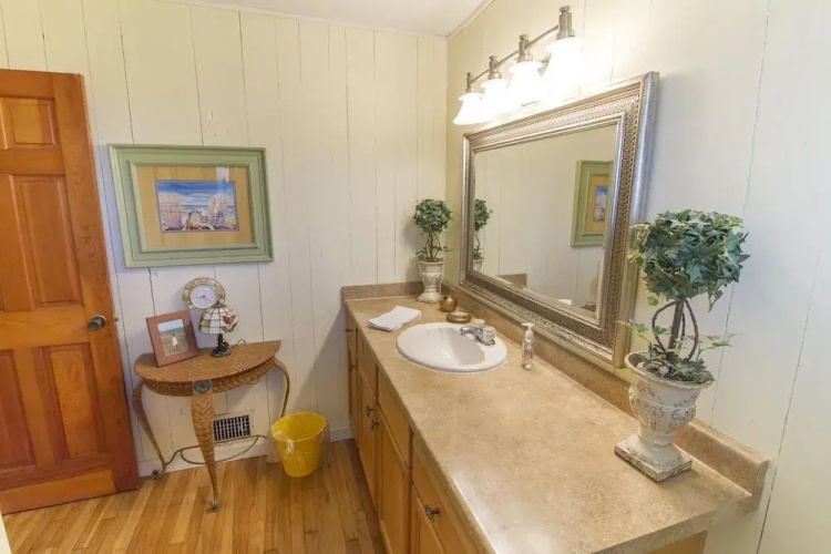 Hunter's Haven by Distinctive Beach Rentals