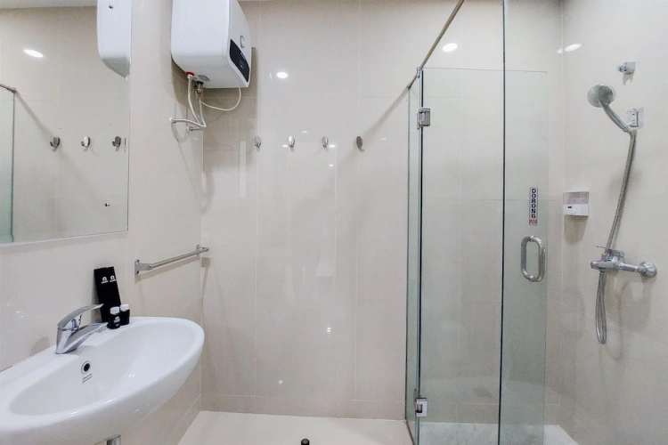 2 Bedrooms Apartment