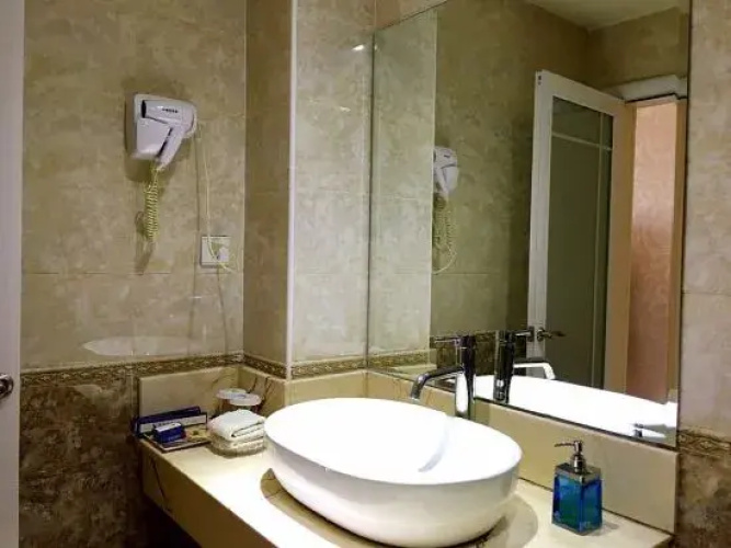 Lushanxuan Hotel