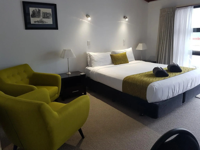 Lake Matheson Motel