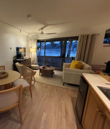 Luxury Double room with balcony and with bay view