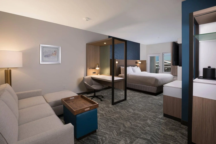 Quadruple Suite with balcony