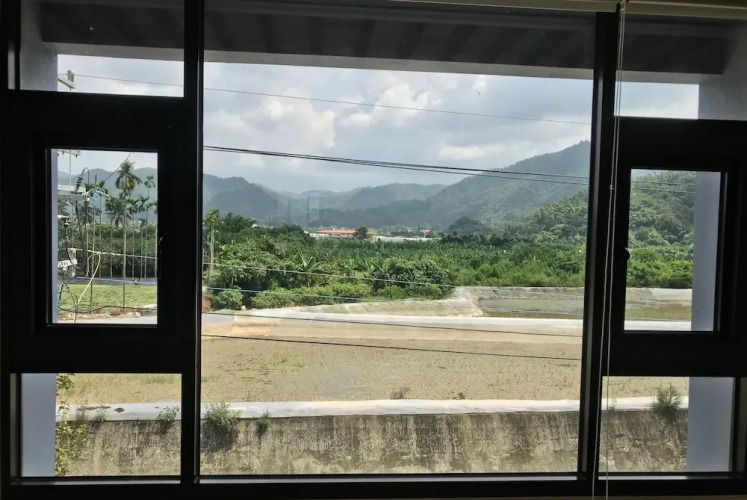 Meinung On the Field Homestay Hotel Overview