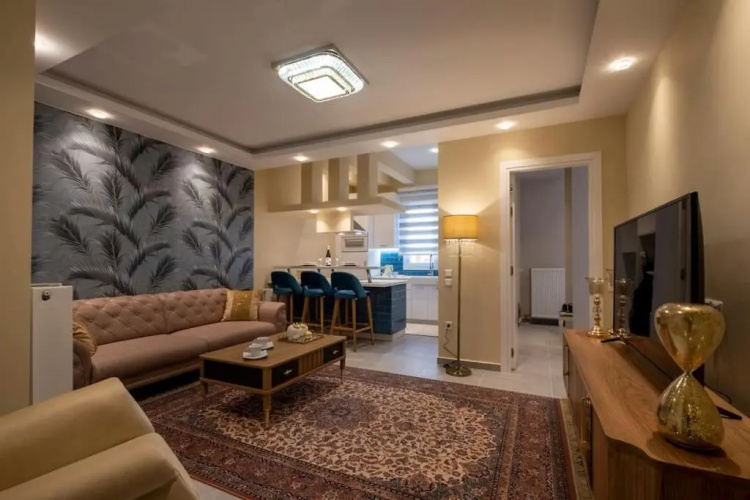 Maison De Luxx, A9 Central Lux