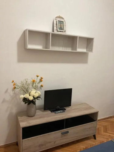 Irina Apartments