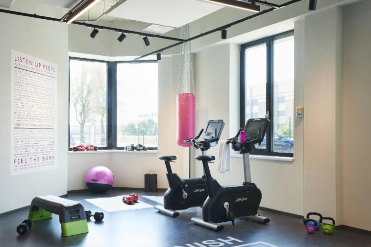 Moxy Amsterdam Schiphol Airport photo 14