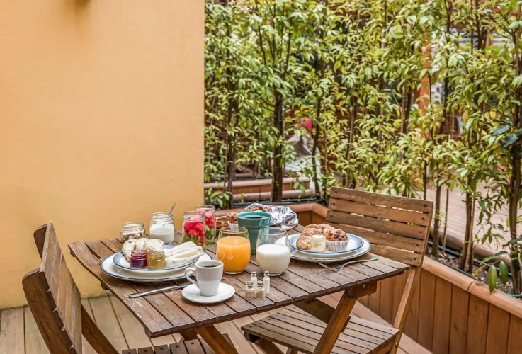 1 Bedroom Apartment
