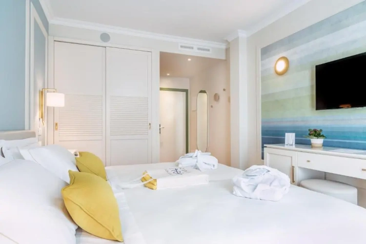 Standard Double room with balcony