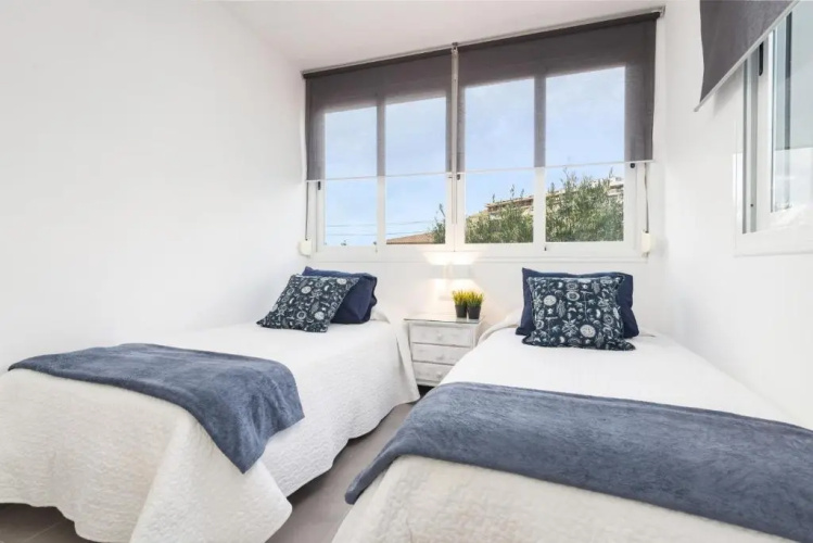 Apartamento Concha junto a playa, CLAVELLS 1 1ER D