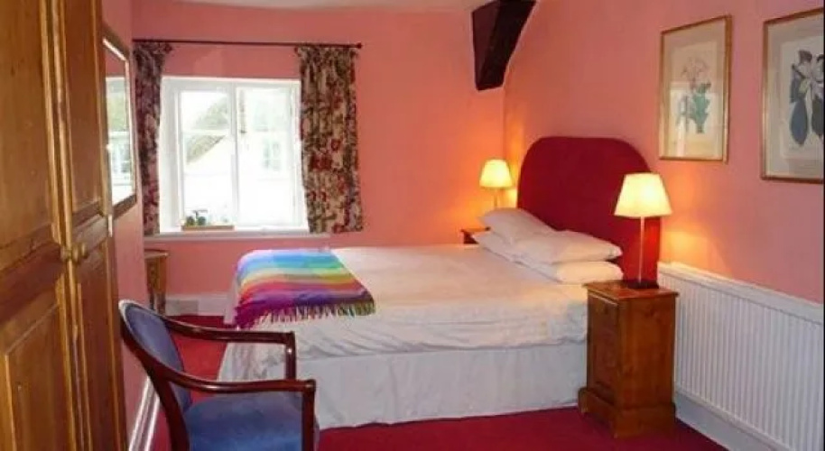 Sandy Park Inn