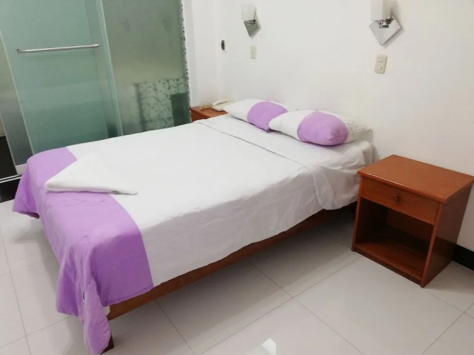 Hoteles Bayovar