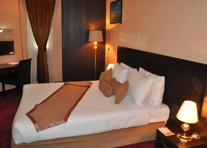 Asareh Hotel