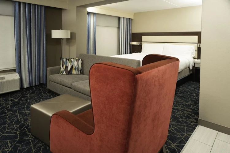Alcove with Sofa Double room