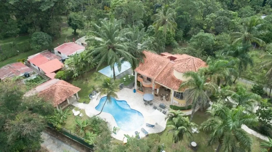 Villa Enersula Marina