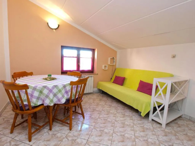 Apartments Orange 994