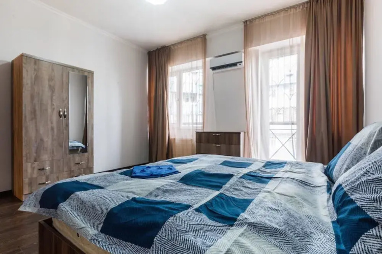 Apartment on Chikobava str.