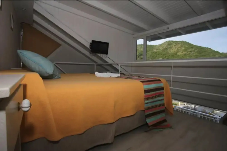 Club House Hotel