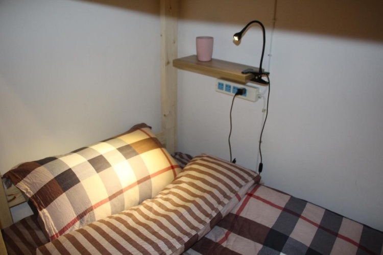 Bed in Dorm (male dorm) with balcony