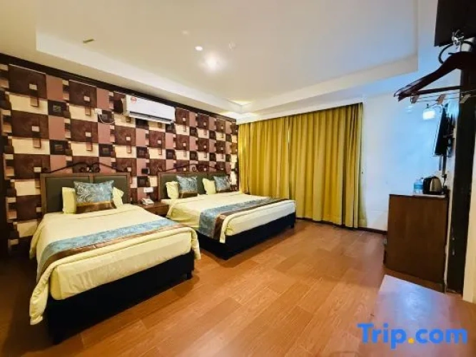 Superior Suite
