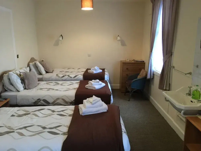 Belgrave Arms Hotel