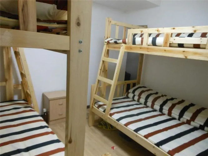 Jiujiu Happy Apartment