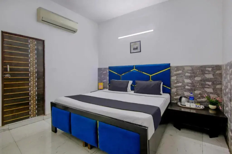 Hotel O Relax Inn