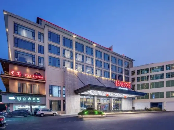 De'an Hotel (Vientiane Plaza)