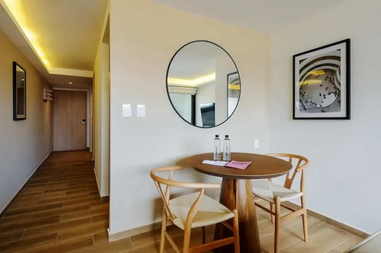 w Stylish Loft w/ Balcony in Colima