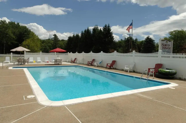 Saco River Motor Lodge