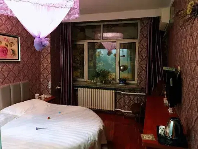 Harbin Yinnian Hotel