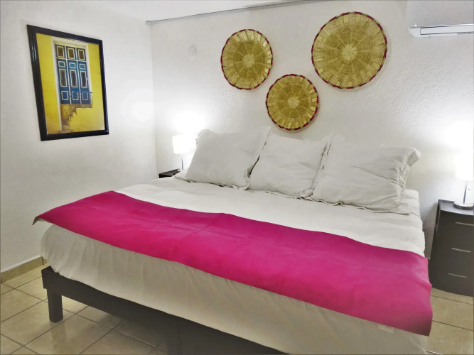 PiÃÂ±a Apartment by Andiani