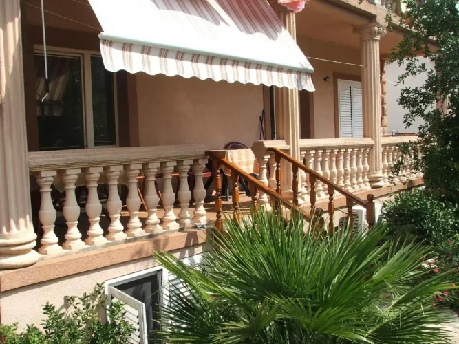 1 Bedroom Apartment with balcony