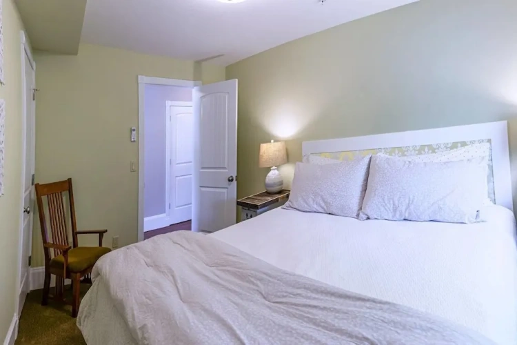 2 Bedrooms Cottage with balcony
