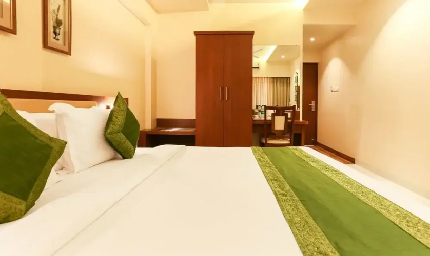 Hotel Nayath Residency