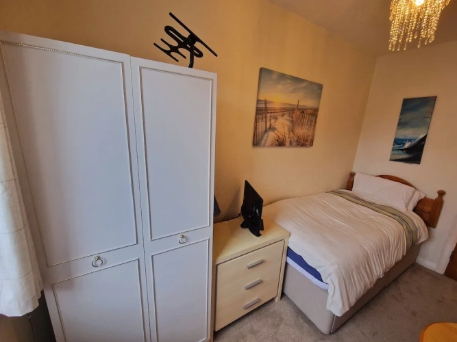 Standard Single room