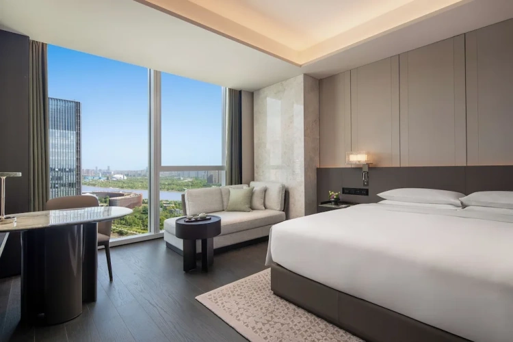 Standard Double room with river view