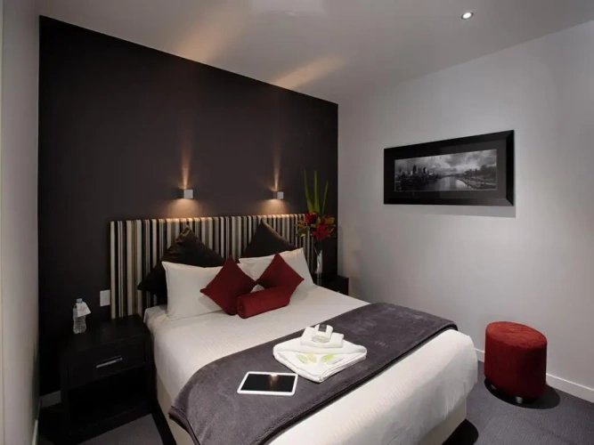 1 Bedroom Twin Apartment