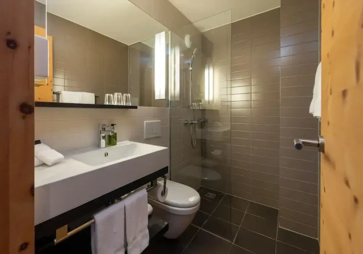 Standard Triple room with balcony
