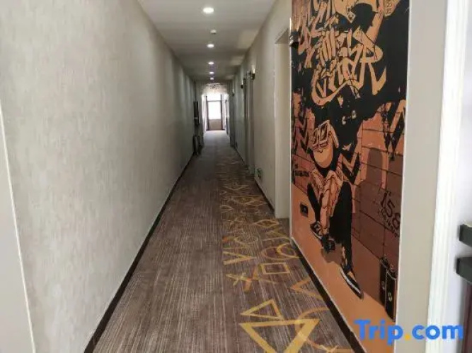 Zhanteng Express Hotel