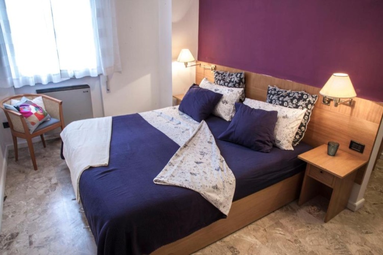 Standard Double room with view