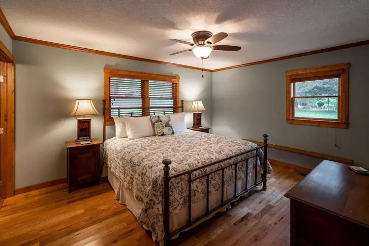 Beechwood Inn - Bed Breakfast