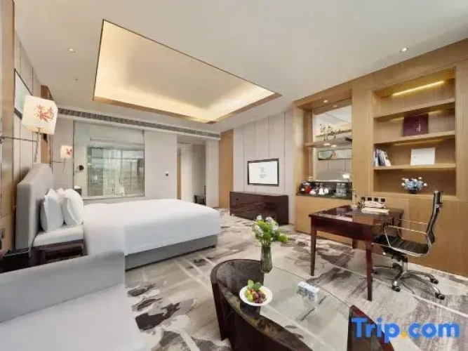 2 Bedrooms Suite