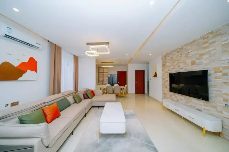 Royal Apartment