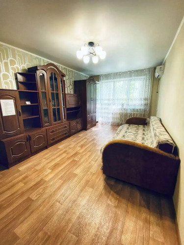 Фотография номера квартиры Квартира напротив Парка Победы. Шикарная Транспортная Доступность и Инфраструктура